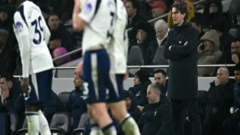 切尔西客场2-1逆转胜哥本哈根，詹姆斯与恩佐双响立功